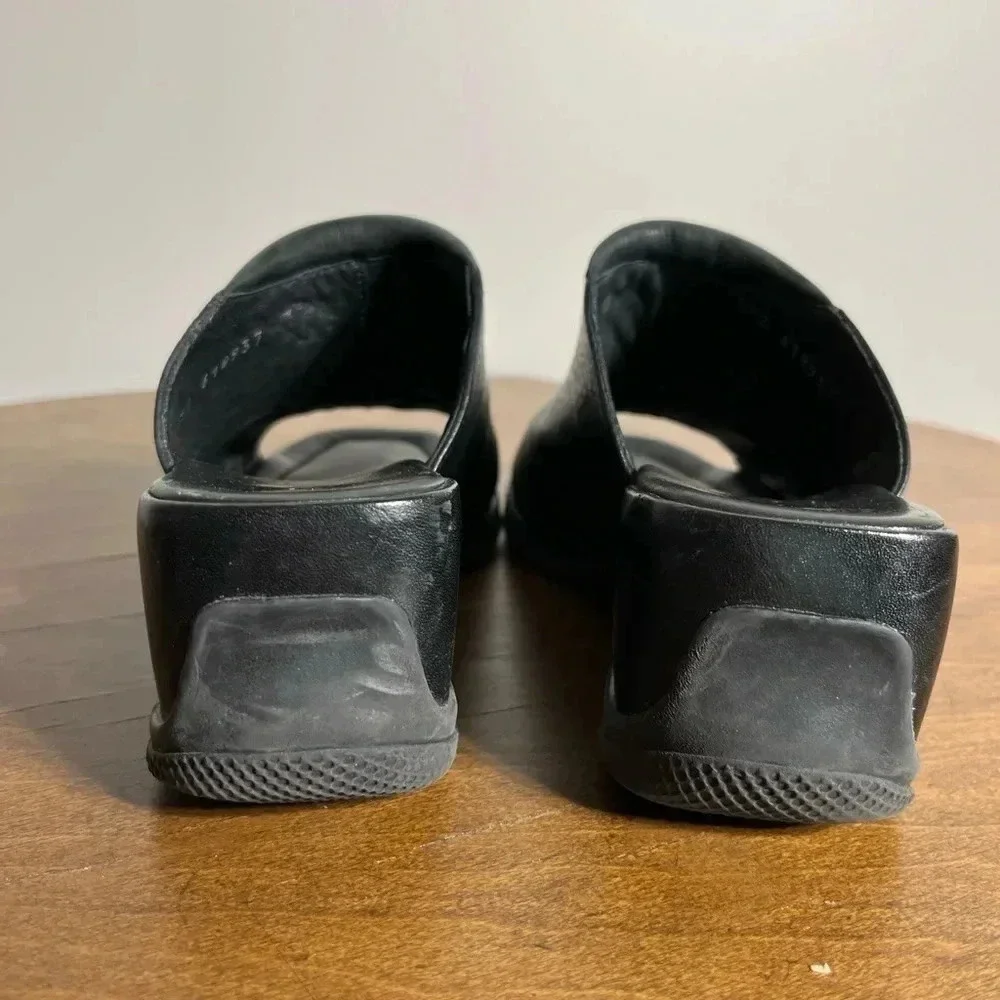 Ecco black open